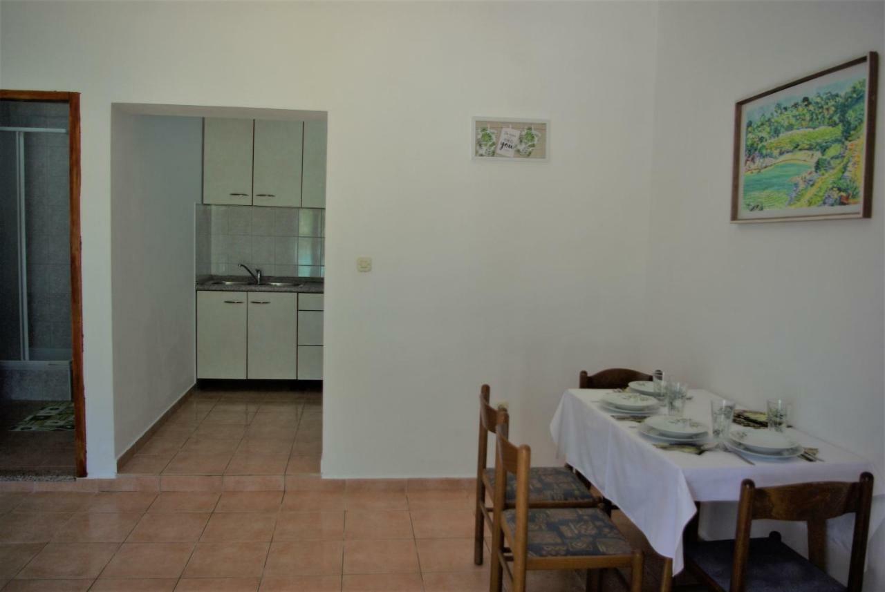 Romantic Apartment In Nature Borovići Екстериор снимка